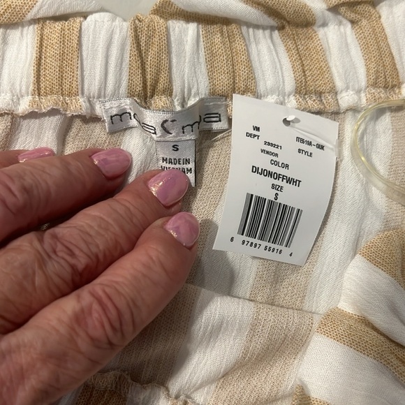 MOA MOA One Sleeve Crop Blouse Small - Picture 9 of 11